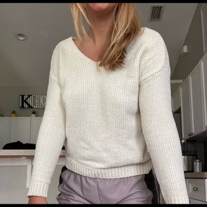 White cream sweater